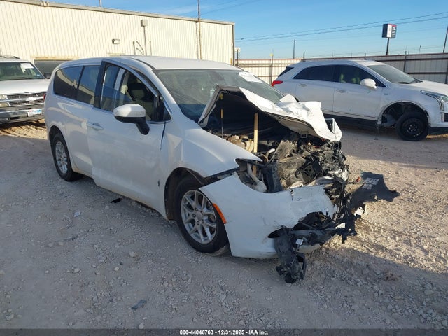 2018 Chrysler Pacifica Lx მანქანა იყიდება აუქციონზე, vin: 2C4RC1CG2JR113176, აუქციონის ნომერი: 44046763