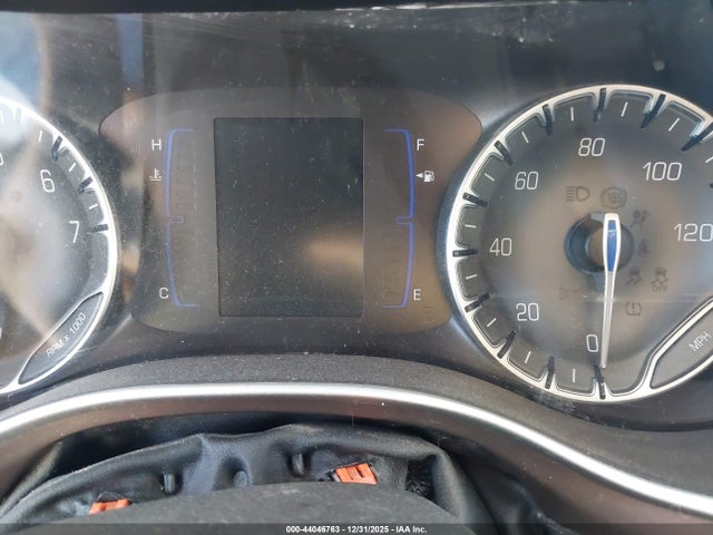 Продаж на аукціоні авто 2018 Chrysler Pacifica Lx, vin: 2C4RC1CG2JR113176, номер лоту: 44046763