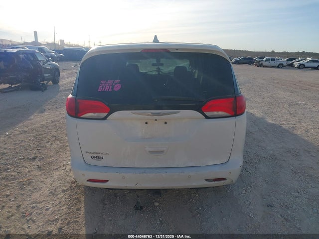 Продаж на аукціоні авто 2018 Chrysler Pacifica Lx, vin: 2C4RC1CG2JR113176, номер лоту: 44046763