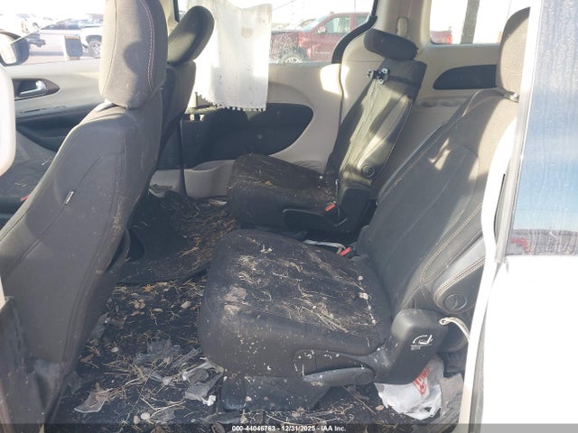 Продаж на аукціоні авто 2018 Chrysler Pacifica Lx, vin: 2C4RC1CG2JR113176, номер лоту: 44046763