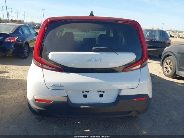 KNDJ23AU0N7813306 KIA SOUL LX