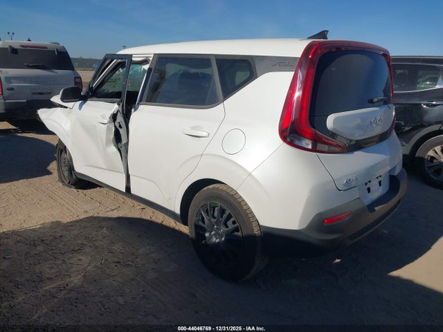 KNDJ23AU0N7813306 KIA SOUL LX