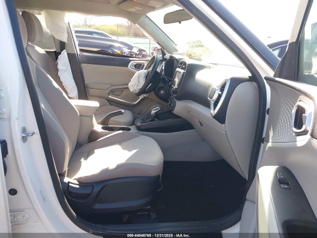 KNDJ23AU0N7813306 KIA SOUL LX