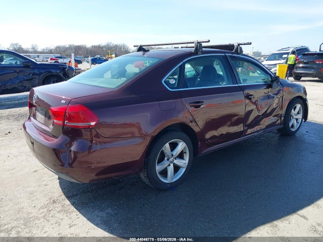 44046775 :رقم المزاد ، 1VWBH7A34CC087484 vin ، 2012 Volkswagen Passat 2.5l Se مزاد بيع