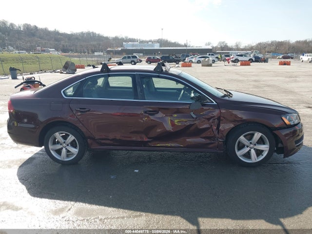 44046775 :رقم المزاد ، 1VWBH7A34CC087484 vin ، 2012 Volkswagen Passat 2.5l Se مزاد بيع