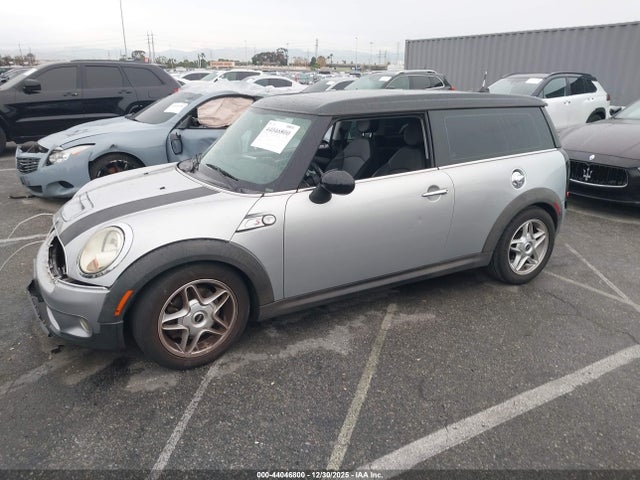 2008 MINI COOPER S CLUBMAN WMWMM33588TP87396 Photo 1
