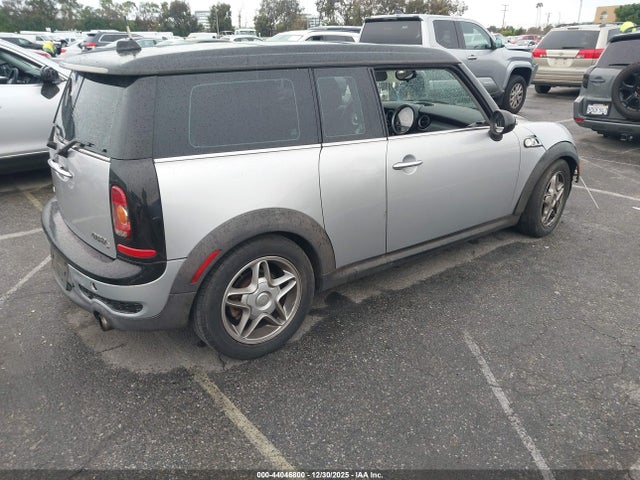 2008 MINI COOPER S CLUBMAN WMWMM33588TP87396 Photo 3