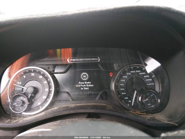 44046805 :رقم المزاد ، 3C6TR5EJ1MG502431 vin ، 2021 Ram 2500 Power Wagon  4x4 6'4 Box مزاد بيع