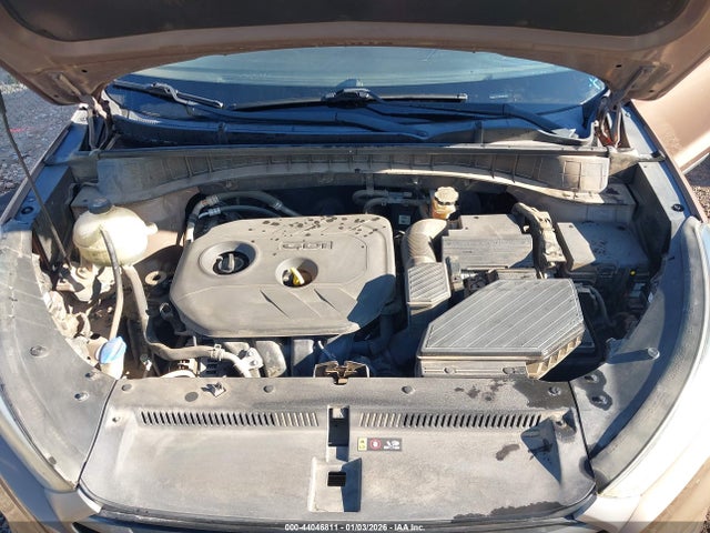 2016 Hyundai Tucson Se მანქანა იყიდება აუქციონზე, vin: KM8J23A40GU091271, აუქციონის ნომერი: 44046811