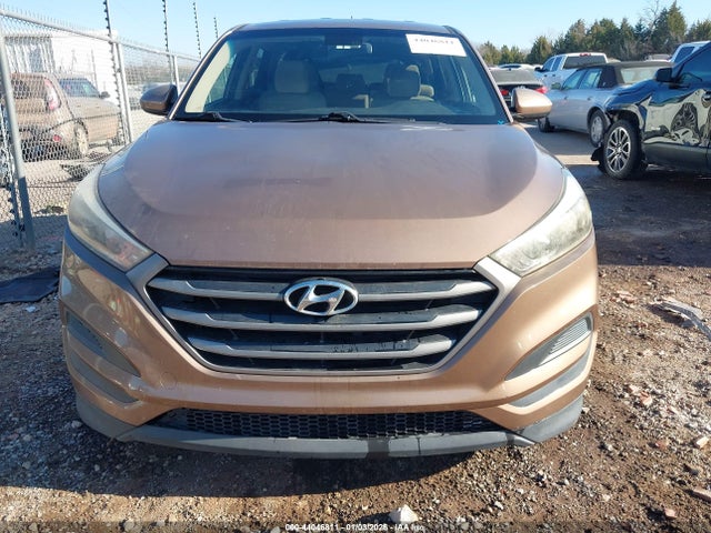 2016 Hyundai Tucson Se მანქანა იყიდება აუქციონზე, vin: KM8J23A40GU091271, აუქციონის ნომერი: 44046811