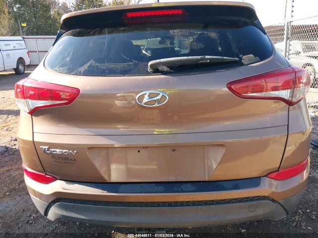 2016 Hyundai Tucson Se მანქანა იყიდება აუქციონზე, vin: KM8J23A40GU091271, აუქციონის ნომერი: 44046811