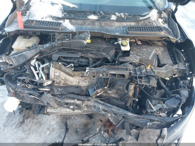 1FMCU9JX3GUB09052 Ford Escape Titanium