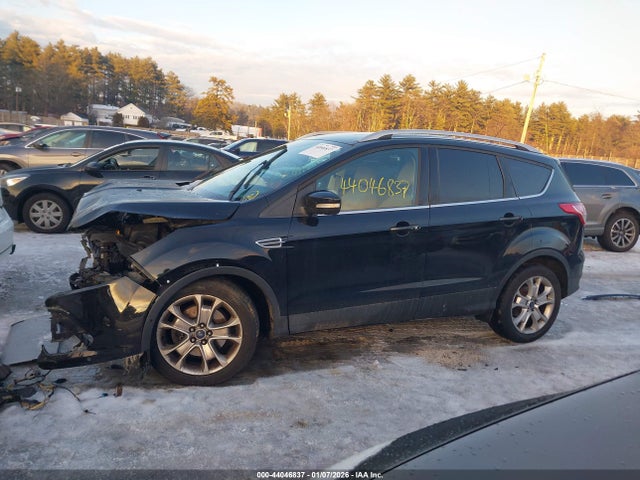 1FMCU9JX3GUB09052 Ford Escape Titanium
