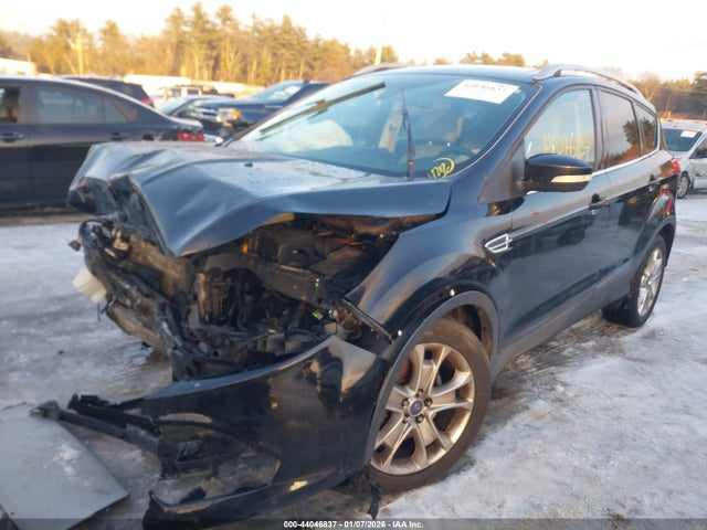 1FMCU9JX3GUB09052 Ford Escape Titanium