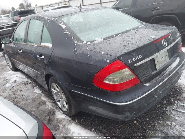 44046860 :رقم المزاد ، WDBUF22X37B047087 vin ، 2007 Mercedes-benz E 320 Bluetec مزاد بيع