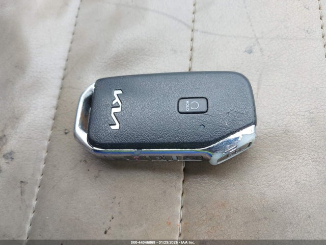 5XXG14J22NG130838 KIA K5 LXS