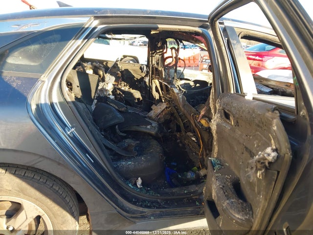 5XXG14J22NG130838 KIA K5 LXS