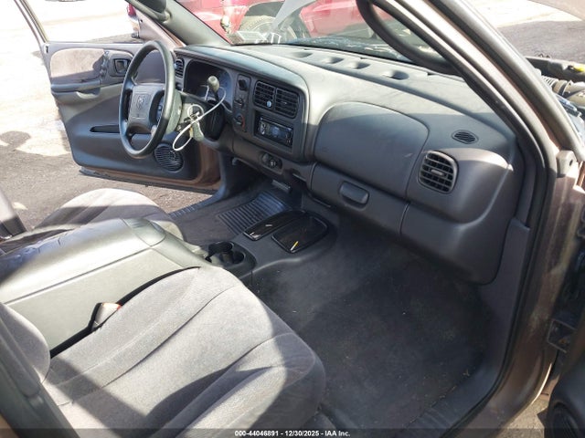 2000 DODGE DAKOTA 1B7GL2AN4YS745684 Photo 4