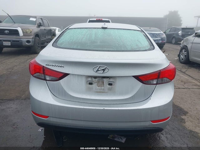 Hyundai ELANTRA SE 2016 5NPDH4AE0GH696965 Image 16