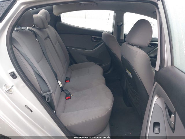 Hyundai ELANTRA SE 2016 5NPDH4AE0GH696965 Image 8