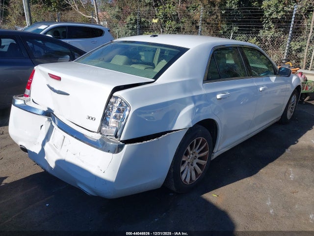 Продажа на аукционе авто 2014 Chrysler 300, vin: 2C3CCAAG3EH326906, номер лота: 44046926