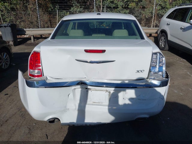 Продажа на аукционе авто 2014 Chrysler 300, vin: 2C3CCAAG3EH326906, номер лота: 44046926