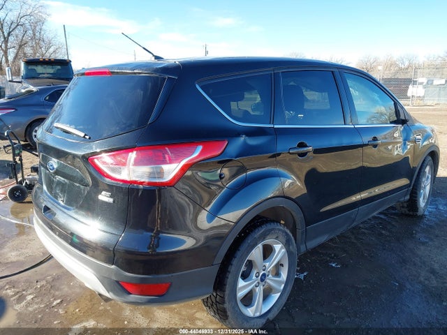 1FMCU9GX0EUD09021 Ford ESCAPE SE