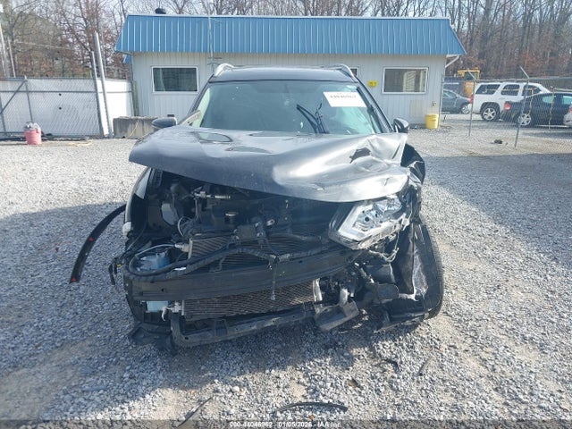 5N1AT2MV6HC886313 Nissan ROGUE SV