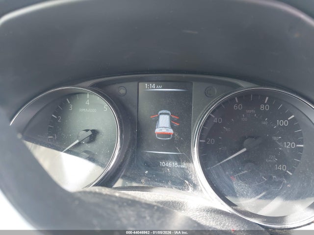 5N1AT2MV6HC886313 Nissan ROGUE SV