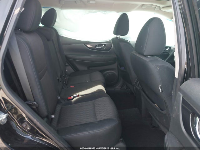 5N1AT2MV6HC886313 Nissan ROGUE SV