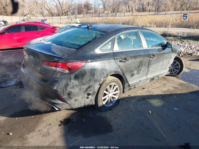 Hyundai SONATA SE 2019 5NPE24AF8KH776473 Image 4