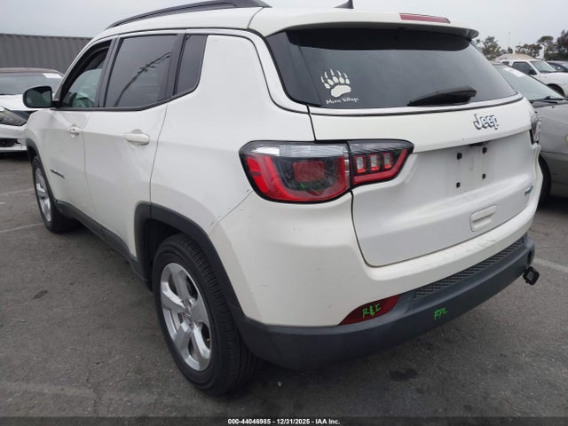 Jeep Compass Latitude Fwd 2019 3C4NJCBB6KT788825 Image 3