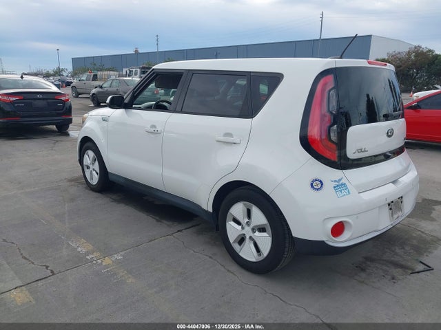 KIA Soul Ev + 2016 KNDJX3AE2G7007593 Image 3