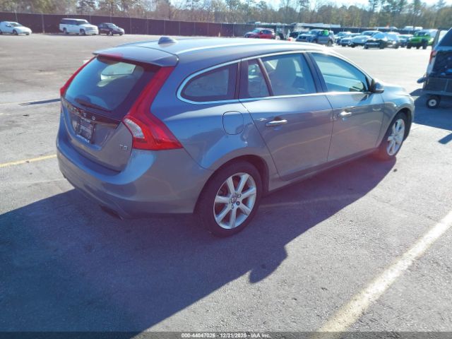 2016 VOLVO V60 YV140MEK4G1302831 Photo 3