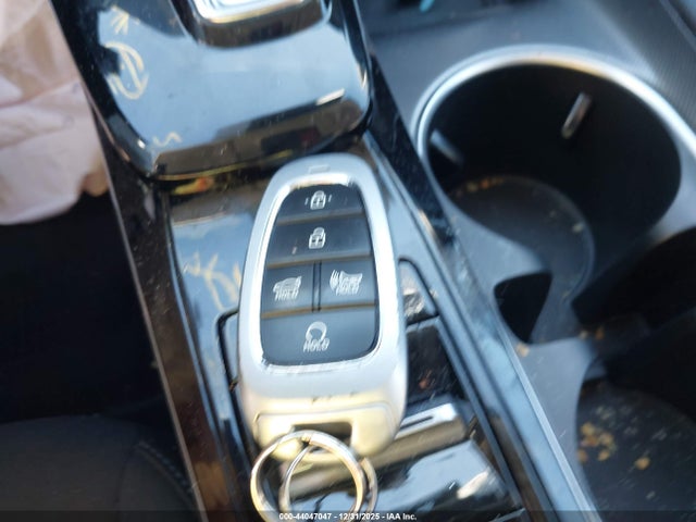 2023 HYUNDAI SONATA HYBRID KMHL24JJ1PA078082 Photo 10