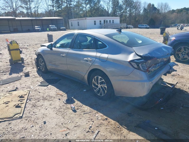 2023 HYUNDAI SONATA HYBRID KMHL24JJ1PA078082 Photo 2