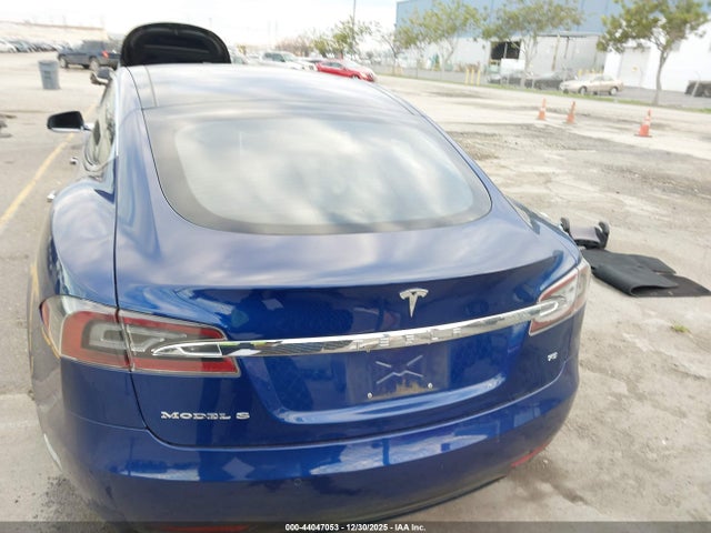 Tesla Model S 60/70/75/85 2016 5YJSA1E15GF154602 Image 16