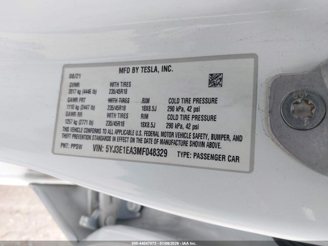 44047072 :رقم المزاد ، 5YJ3E1EA3MF048329 vin ، 2021 Tesla Model 3 Standard Range Plus Rear-wheel Drive مزاد بيع