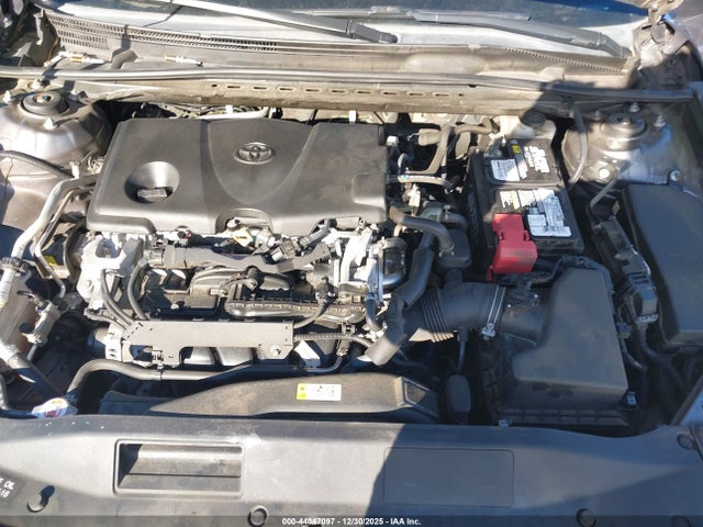 4T1B11HK3JU663313 Toyota CAMRY SE