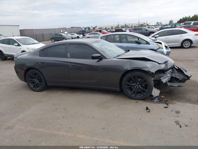 Dodge Charger Sxt Rwd 2018 2C3CDXBG9JH297632 Image 14