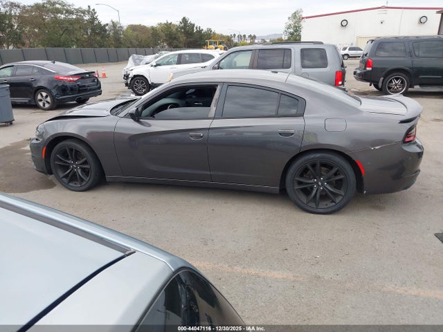 Dodge Charger Sxt Rwd 2018 2C3CDXBG9JH297632 Image 15