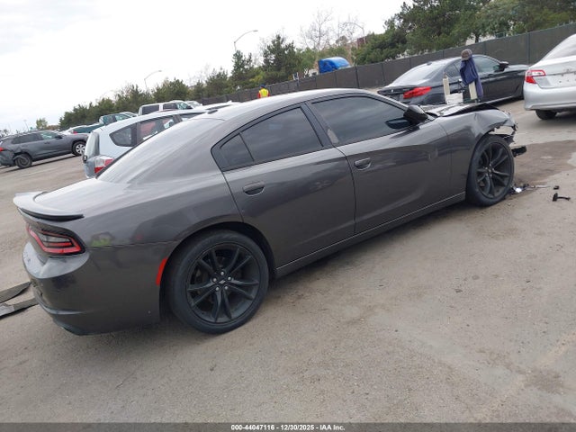 Dodge Charger Sxt Rwd 2018 2C3CDXBG9JH297632 Image 4