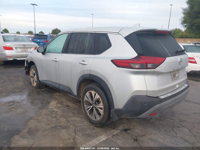 JN8AT3BA4MW017023 Nissan Rogue Sv Fwd