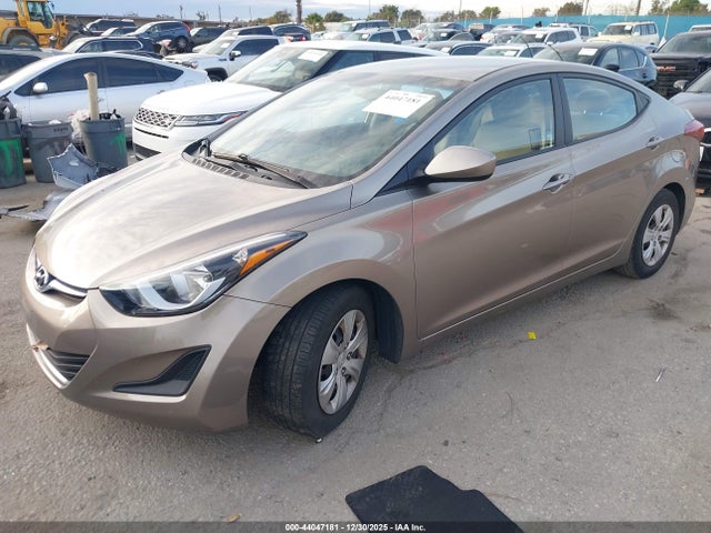 5NPDH4AE9GH789483 Hyundai ELANTRA SE