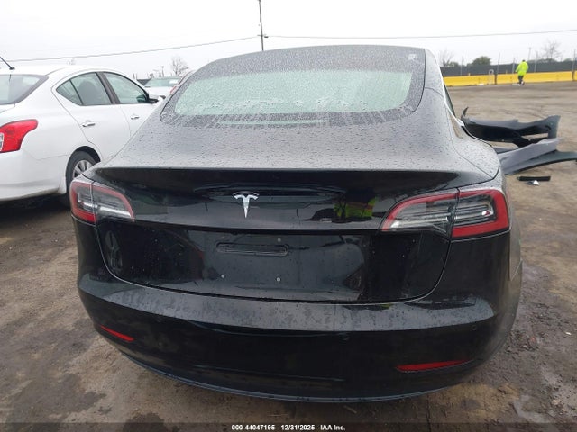 5YJ3E1EA4JF101499 Tesla Model 3 Long Range/mid Range