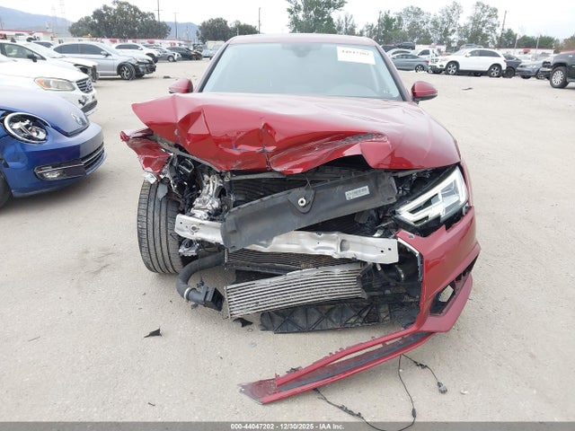 WAULMAF49JA043889 Audi A4 2.0t Tech Ultra Premium/2.0t Ultra Premium