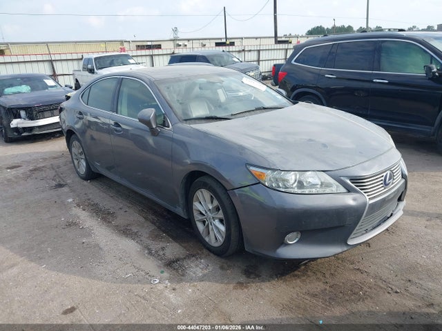 2013 LEXUS ES 300H JTHBW1GG8D2003835