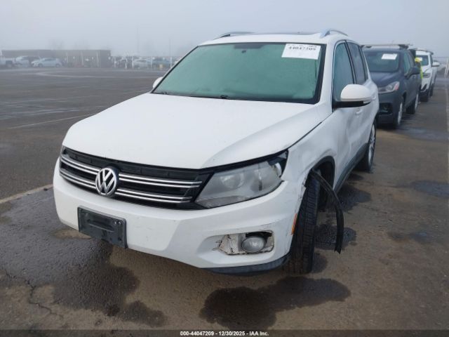 2012 VOLKSWAGEN TIGUAN WVGBV7AX8CW539669 Photo 1