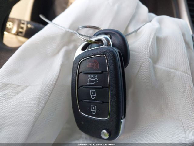 2018 HYUNDAI TUCSON KM8J23A46JU801961 Photo 10