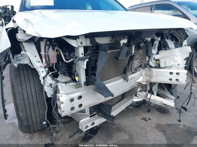 Toyota Highlander Platinum 2022 5TDFZRAH8NS095582 Image 21